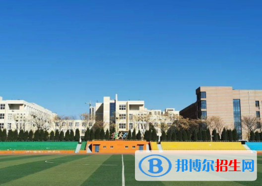 山東財(cái)經(jīng)大學(xué)東方學(xué)院是不是雙一流大學(xué)？