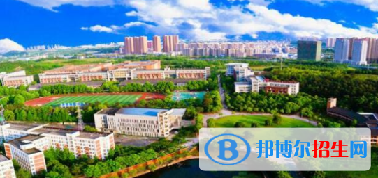 文華學(xué)院是不是雙一流大學(xué)？