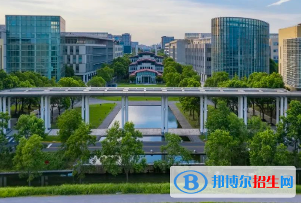 上?？萍即髮W(xué)是不是雙一流大學(xué)？