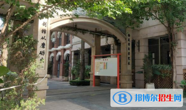 成都洛帶中學(xué)2023年怎么樣、好不好
