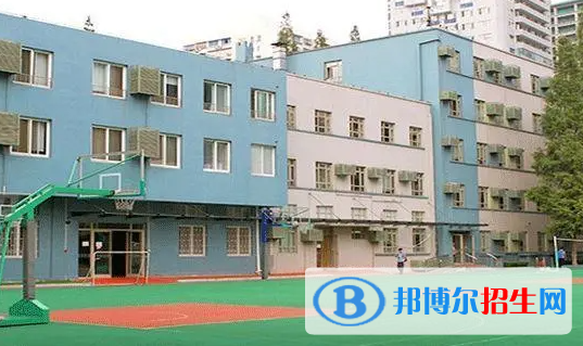 上海耀中國際學校初中部2023年學費標準2