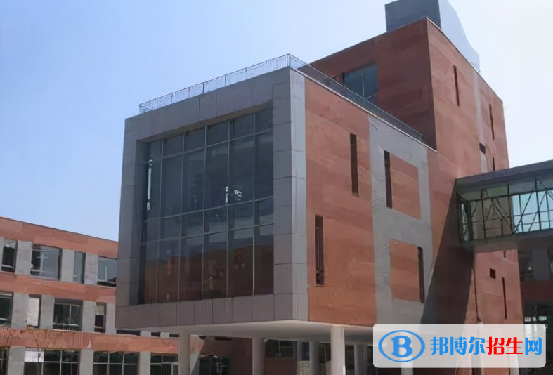 上海耀中國際學(xué)校初中部怎么樣