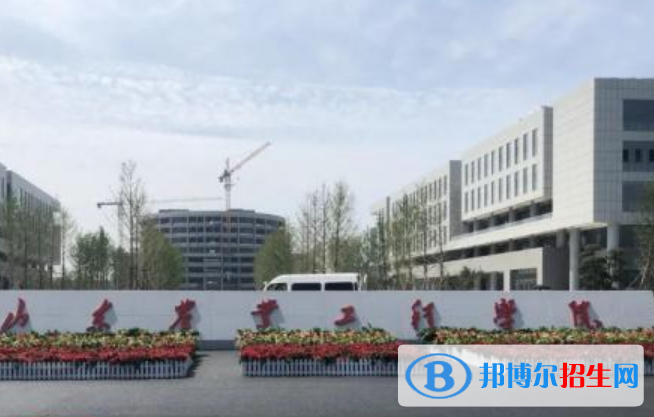 山東農(nóng)業(yè)工程學(xué)院是不是雙一流大學(xué)？ 