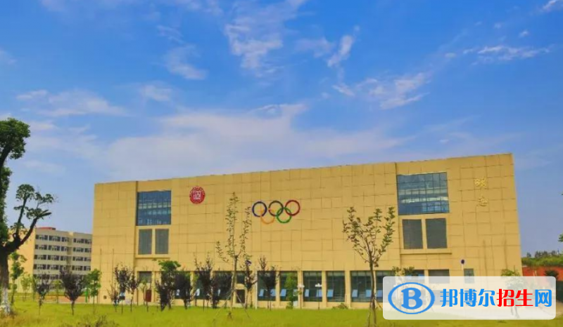 江西財經(jīng)大學(xué)現(xiàn)代經(jīng)濟管理學(xué)院是不是雙一流大學(xué)？