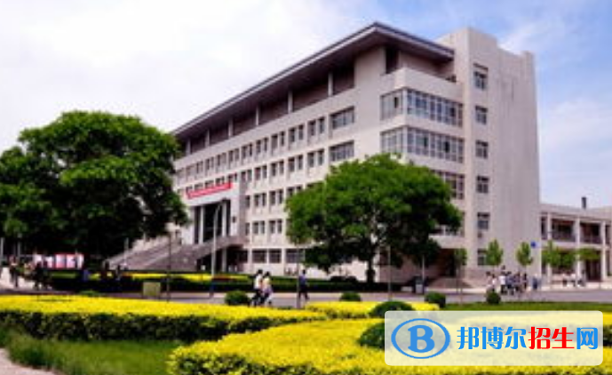 山西師范大學(xué)現(xiàn)代文理學(xué)院是不是雙一流大學(xué)？ 