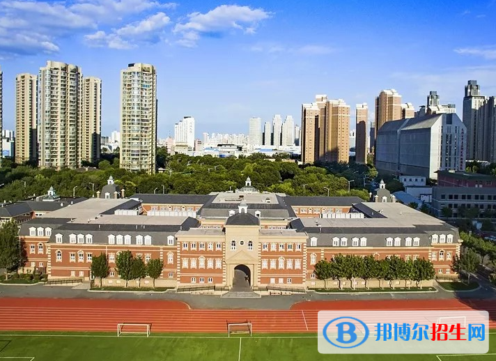 上?；蒽`頓國(guó)際學(xué)校初中部2023年入學(xué)考試