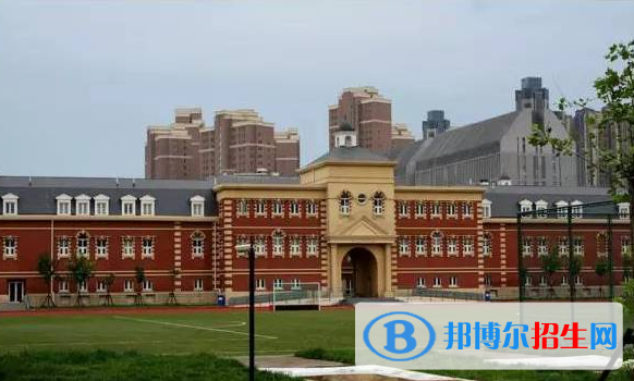 上?；蒽`頓國(guó)際學(xué)校初中部靠譜嗎2