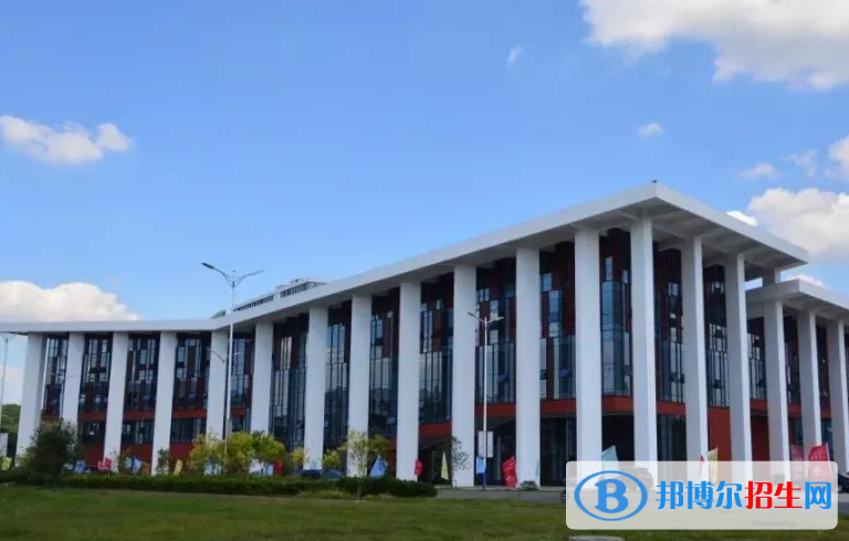馬鞍山學(xué)院是不是雙一流大學(xué)？ 