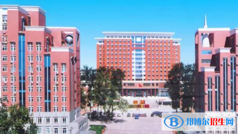河北醫(yī)科大學(xué)臨床學(xué)院是不是雙一流大學(xué)？ 