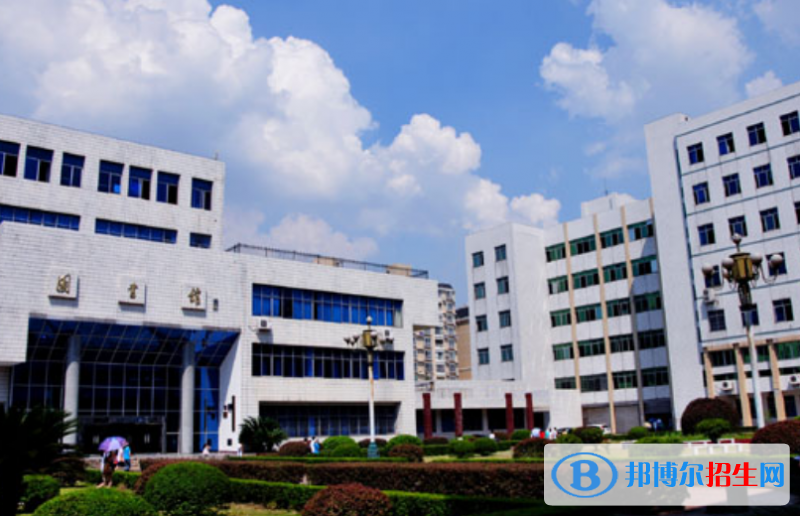湖南工業(yè)大學(xué)科技學(xué)院是幾本？是985和211嗎？