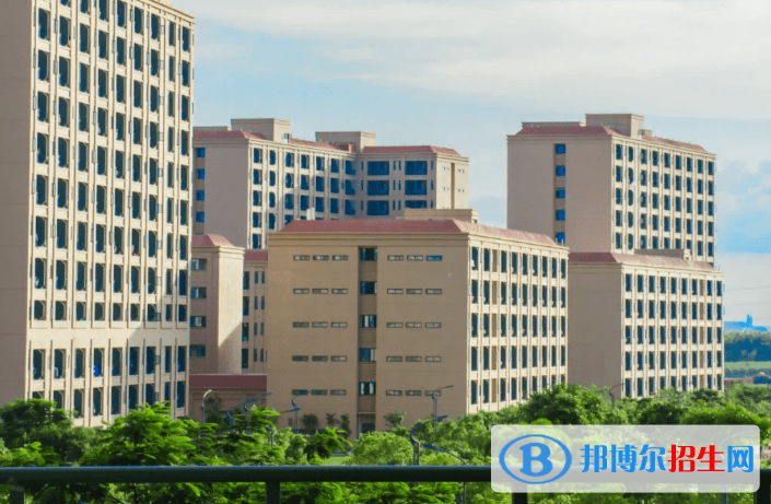 湛江科技學院是幾本？是985和211嗎？