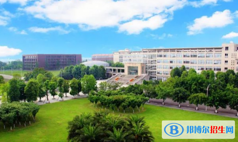 四川大學(xué)錦江學(xué)院是幾本？是985和211嗎？
