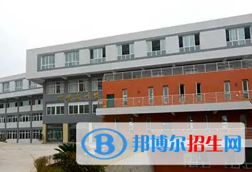 綿陽市晟弘科技職業(yè)技術(shù)學(xué)校2023年報名條件、招生要求、招生對象