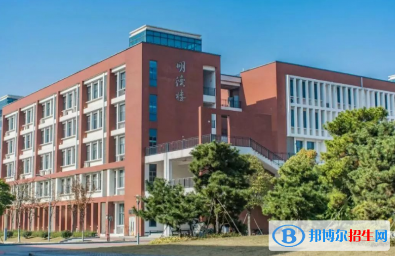 常州大學(xué)懷德學(xué)院是幾本？是985和211嗎？
