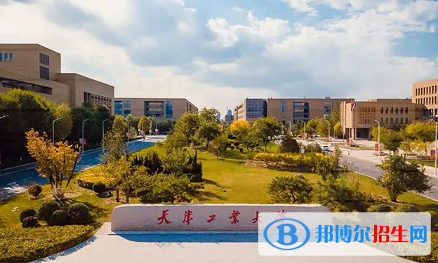 全國服裝設計專業(yè)十大名校