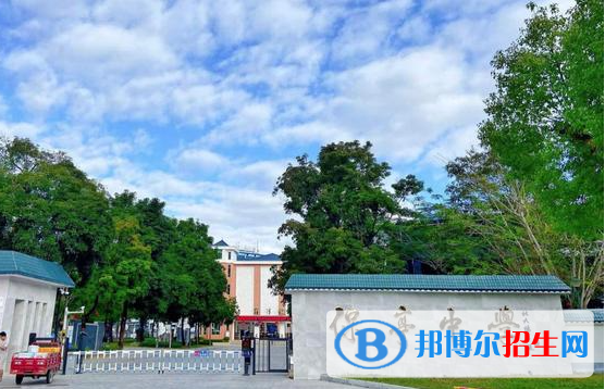 保亭縣保亭中學2023年怎么樣、好不好