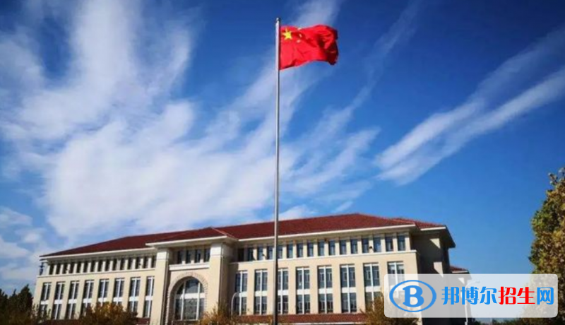 天津理工大學中環(huán)信息學院是幾本？是985和211嗎？