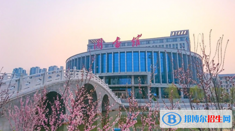 河南開封科技傳媒學院是幾本？是985和211嗎？