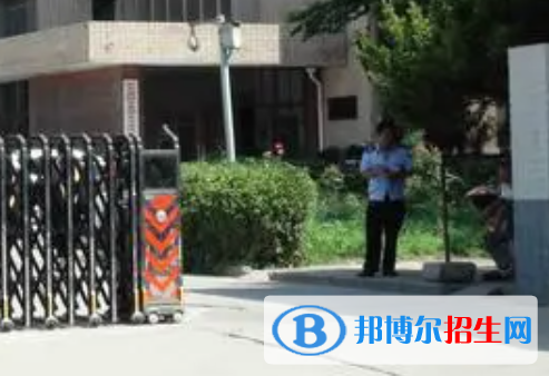 2023年咸陽(yáng)中鐵工程職業(yè)技術(shù)學(xué)校網(wǎng)站網(wǎng)址