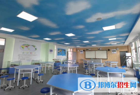2023年?？谑械诙袑W(xué)招生簡章