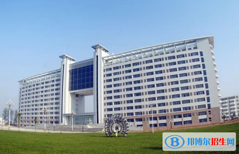 聊城大學是幾本？是985和211嗎？