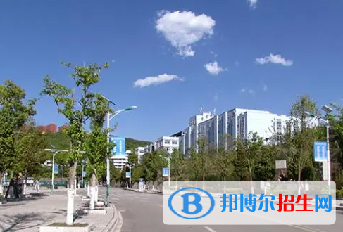 2023年盤縣職業(yè)技術(shù)學(xué)校學(xué)費(fèi)、收費(fèi)多少 