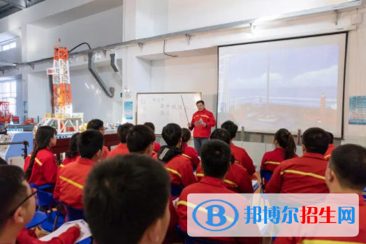 2023年廣東茂名石油職業(yè)學(xué)校錄取分?jǐn)?shù)線