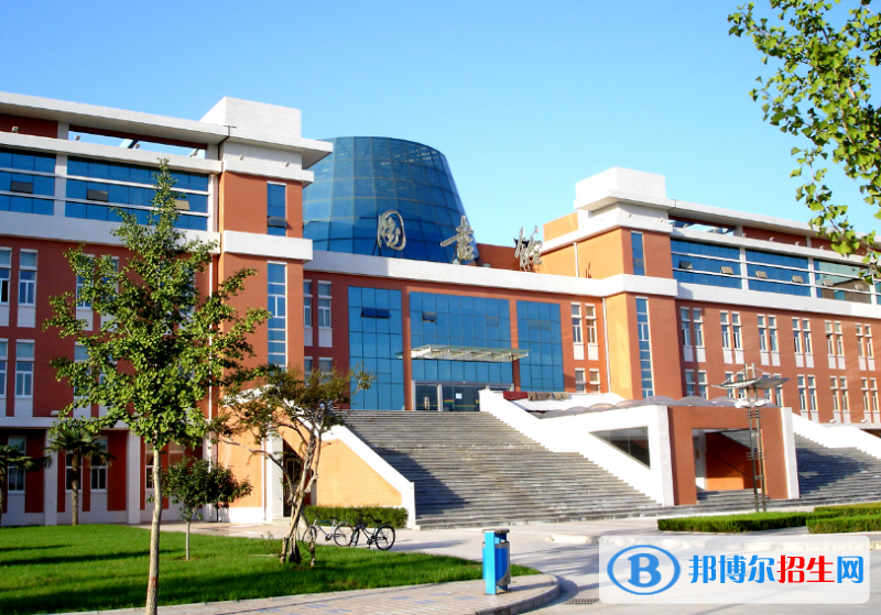 貴陽信息科技學院是幾本？是985和211嗎？