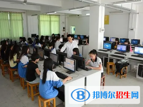 2023年饒平鳳江實驗學(xué)校招生聯(lián)辦電話