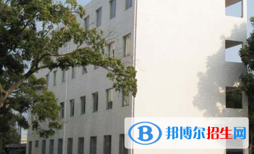 2023年饒平現(xiàn)代職業(yè)技術(shù)學(xué)校學(xué)費(fèi)、收費(fèi)多少
