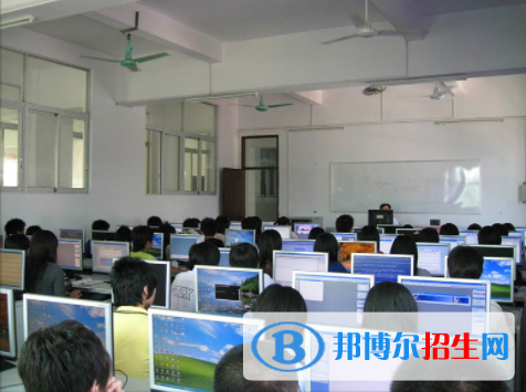 2023年潮州農(nóng)業(yè)學(xué)校招生簡(jiǎn)章
