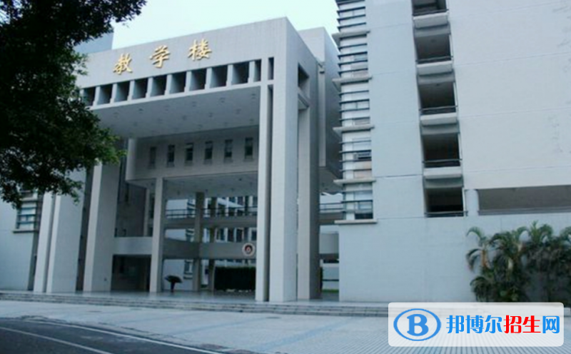廣東警官學(xué)院是幾本？是985和211嗎？