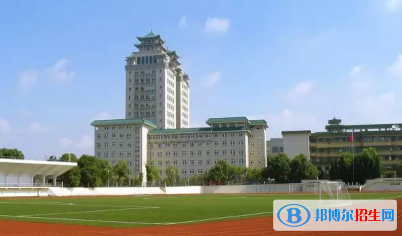 中南民族大學(xué)是幾本？是985和211嗎？