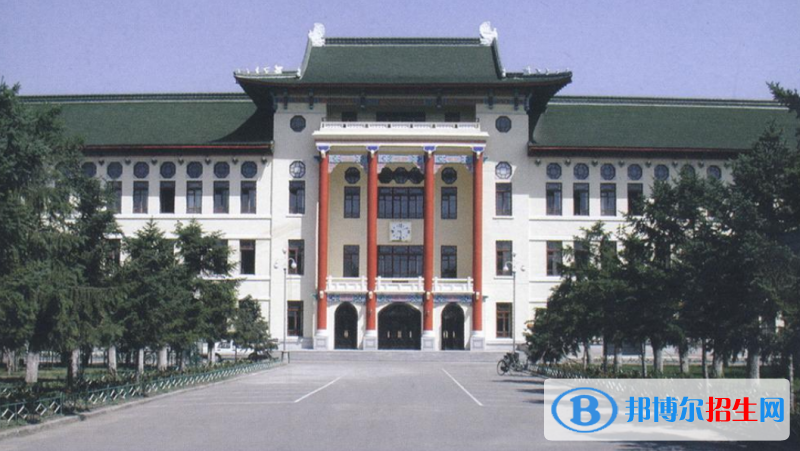 哈爾濱醫(yī)科大學(xué)是幾本？是985和211嗎？