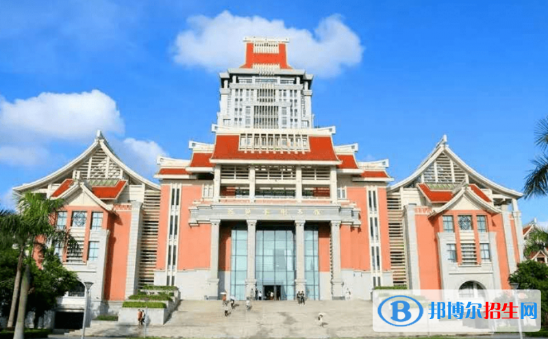 集美大學(xué)是幾本？是985和211嗎？
