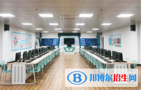 2023年廣東外語藝術職業(yè)學院（中專部）招生簡章