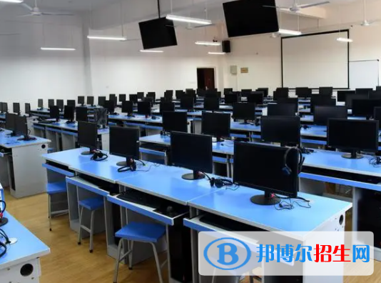 2023年廣東外語藝術(shù)職業(yè)學(xué)院（中專部）網(wǎng)站網(wǎng)址