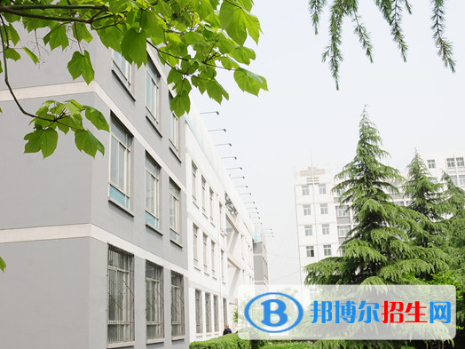 2023陜西唐都職業(yè)學(xué)校多少錢(學(xué)費(fèi)明細(xì))