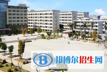 2023潮州百花臺職業(yè)中學多少錢(學費明細)