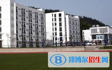 蒲江縣技工學(xué)校地址在哪里，哪個地區(qū)，哪個城市?