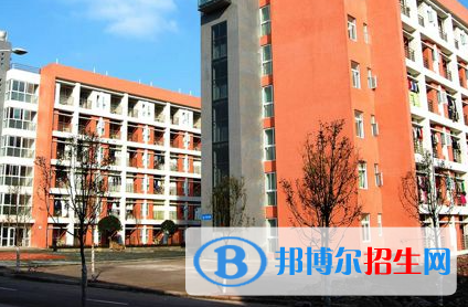 2023四川自貢市高級技工學校招生計劃 招生人數(shù)是多少(附要求、條件、對象)