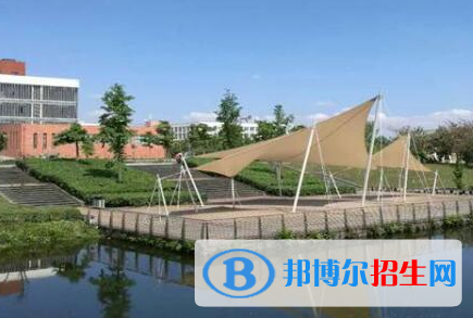 四川水利水電技師學院地址在哪里，哪個地區(qū)，哪個城市?