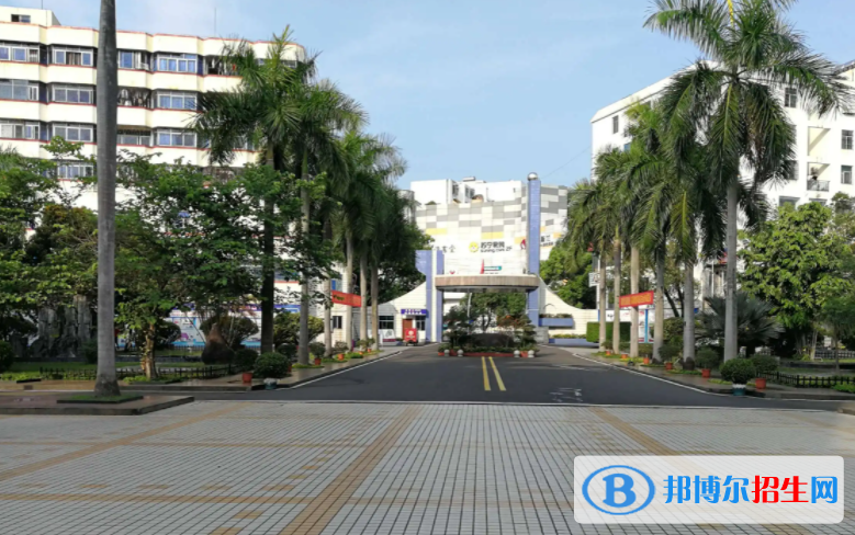 南開大學(xué)附中儋州市第一中學(xué)怎么樣、好不好(2023參考)