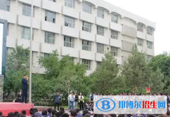 2023新疆林業(yè)學(xué)校招生計(jì)劃 招生人數(shù)是多少(附要求、條件、對象)
