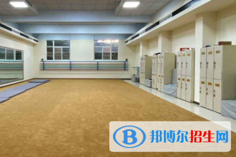 保定藝術(shù)學(xué)校地址在哪里，哪個(gè)地區(qū)，哪個(gè)城市?