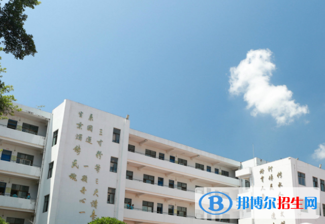 2023萬寧市大同中學(xué)招生計劃 招生人數(shù)是多少(附要求、條件、對象)