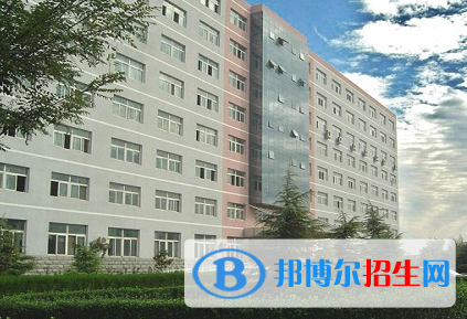 北京二七機車廠技工學(xué)校地址在哪里，哪個地區(qū)，哪個城市?