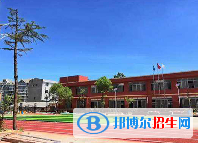 2023河北省靈壽縣農(nóng)業(yè)技術(shù)中專學(xué)校多少錢 河北省靈壽縣農(nóng)業(yè)技術(shù)中專學(xué)校各專業(yè)學(xué)費收費標準