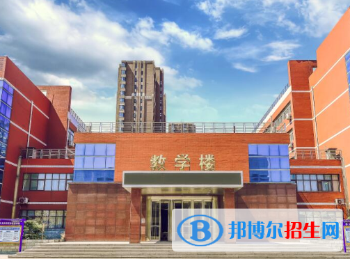 北京市對外貿(mào)易學(xué)校地址在哪里，哪個地區(qū)，哪個城市?