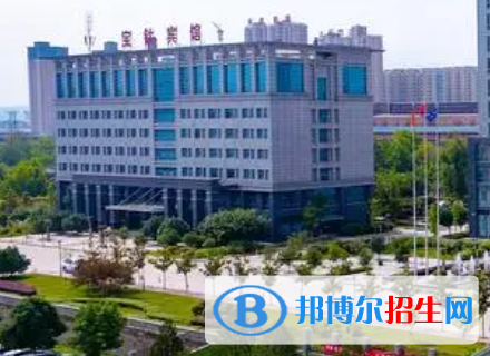 寶鈦集團有限公司技工學校地址在哪里，哪個地區(qū)，哪個城市?